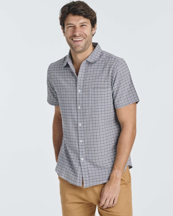 3 Pack: Men's Regular-Fit Short Sleeve Woven Button Down Shirt with Pocket (Available in Big & Tall)