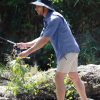 Men's Fishing Shirts with Zipper Pockets UPF 50+ Lightweight Cool Short Sleeve Button Down Shirts for Men Casual Hiking