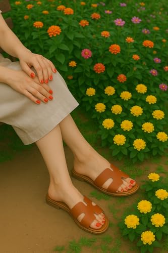 Voyage Cutout Strap Slides for Women, Slip On Summer Flats, Trendy Footwear, Comfortable Vacation Style Sandals for Women 2025